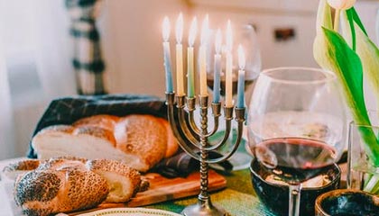 尤文图斯主场擒敌，守住榜首