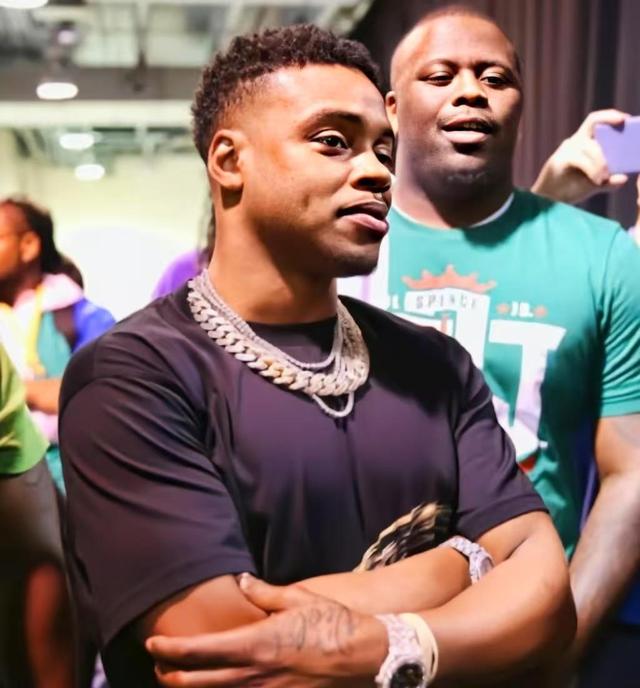 包含阿尔艾因冲击冠军，锋线磨合进入关键期的词条