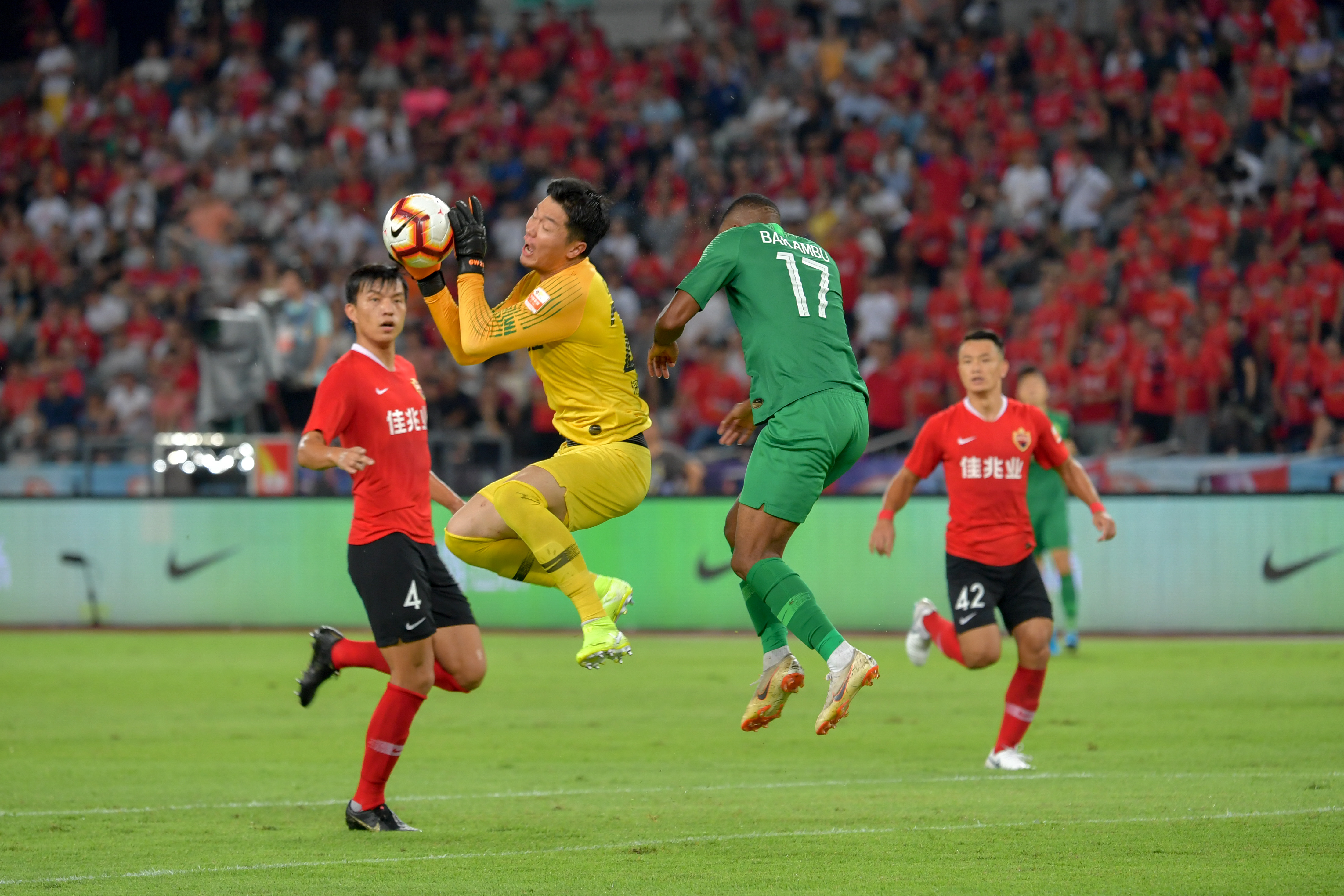 关于广州恒大深圳佳兆业较量总结，恒大稳操胜券的信息