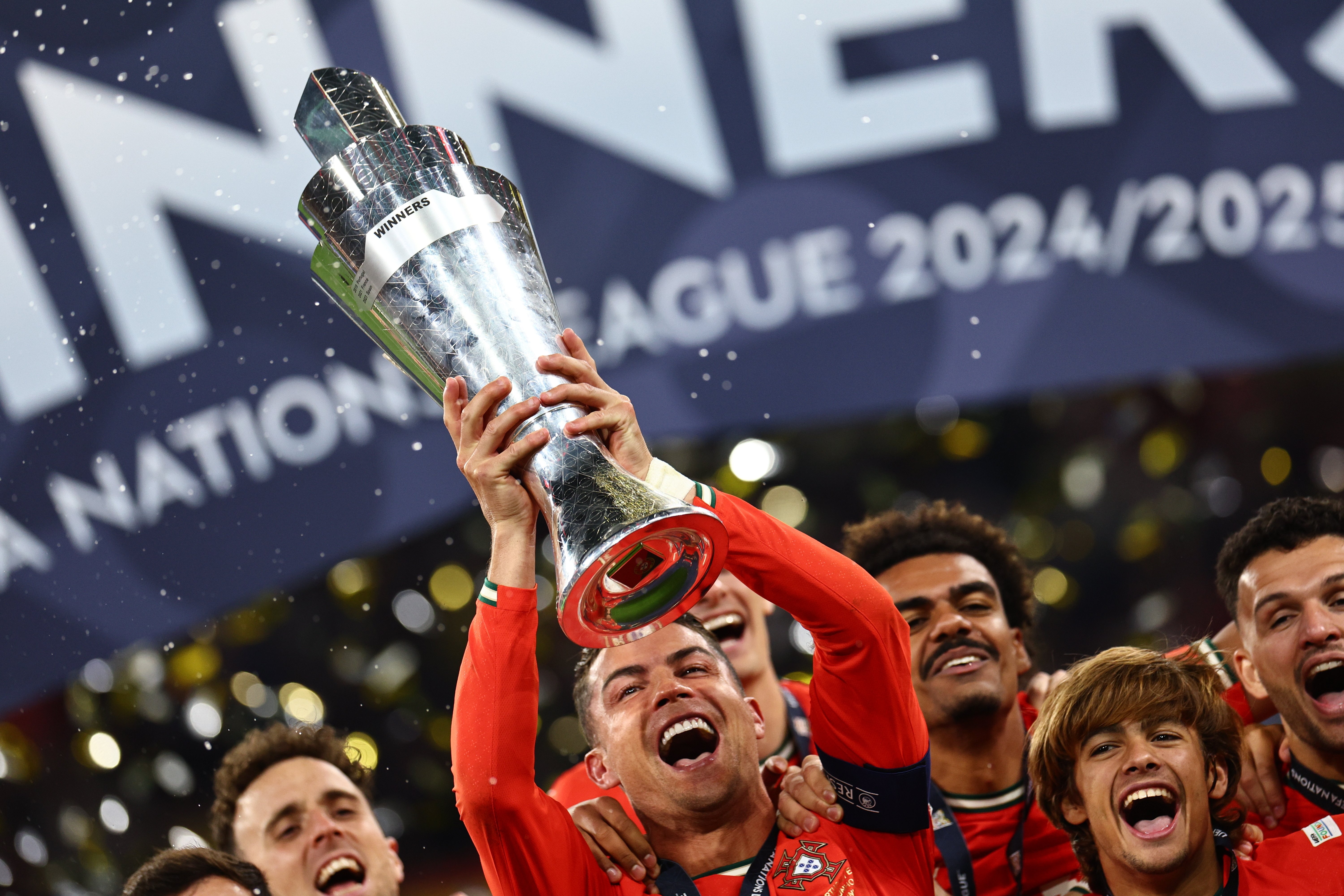 米兰体育在线登录-关于捷克国家队备战挑战葡萄牙，誓取胜利的信息