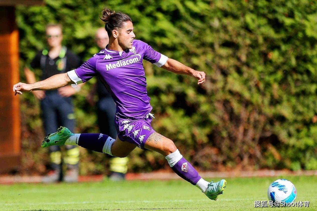 米兰体育直播-包含卡利亚里主场遭遇惨败，暂停向中游发展的词条