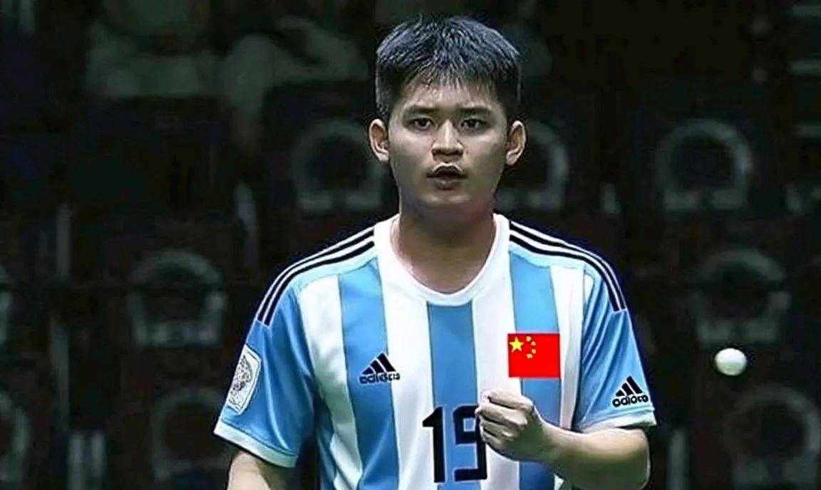 运动员斗志昂扬战胜实力劲敌！的简单介绍