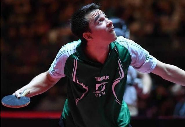 重庆队惨遭黑马逆袭，最终时髦球队全面胜出的简单介绍