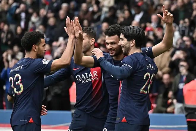 巴黎与摩纳哥上演巴黎圣日耳曼德比的简单介绍