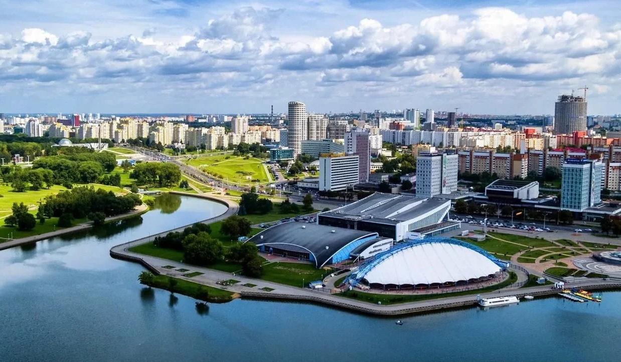 包含白俄罗斯队实力悬殊，寻求突破的词条