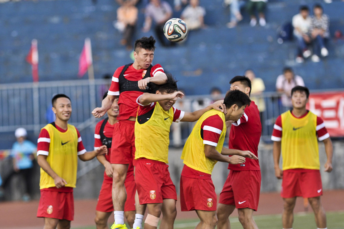 米兰体育平台-球队在比赛中取得了重要的胜利，士气高涨